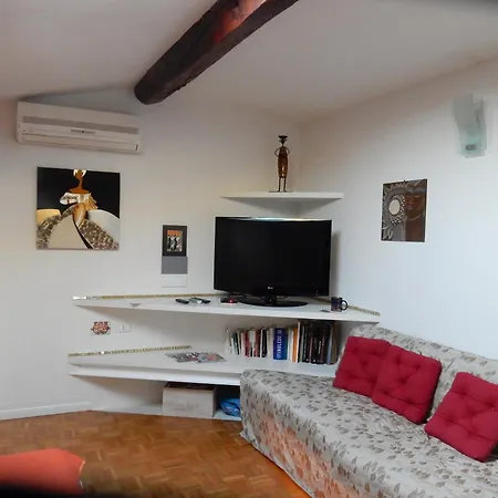 Apartment Little Paradise Florence